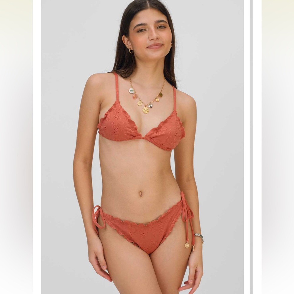 Blackbough Emma Frilled Triangle Top & Cheeky Bottoms Spice Eyelet Size Small